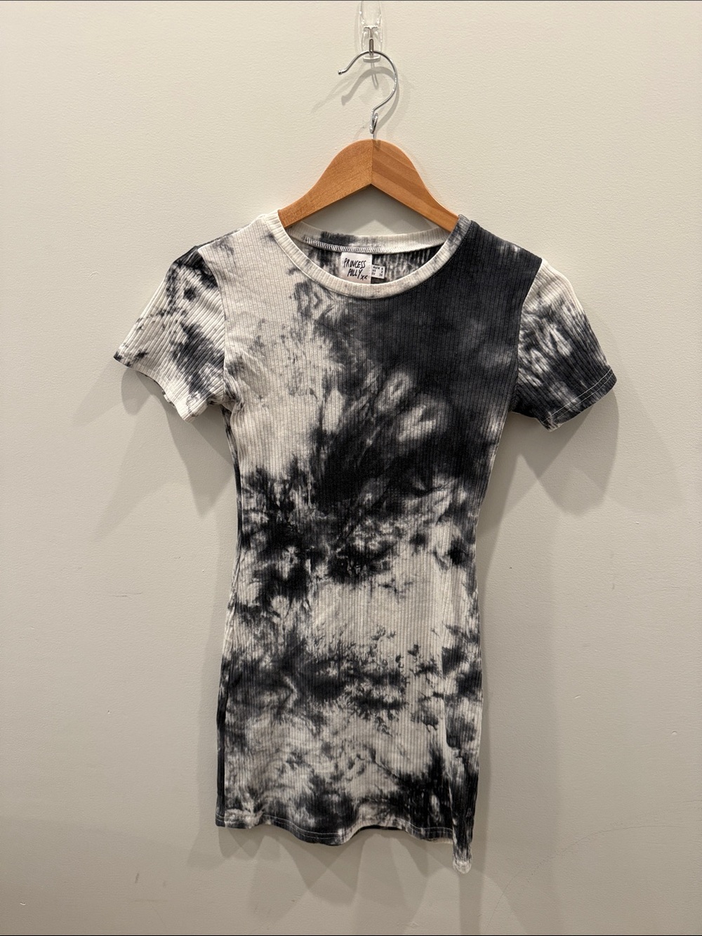 Princess Polly Black & White Tie-Dye Ribbed Mini T-Shirt Dress US size 2